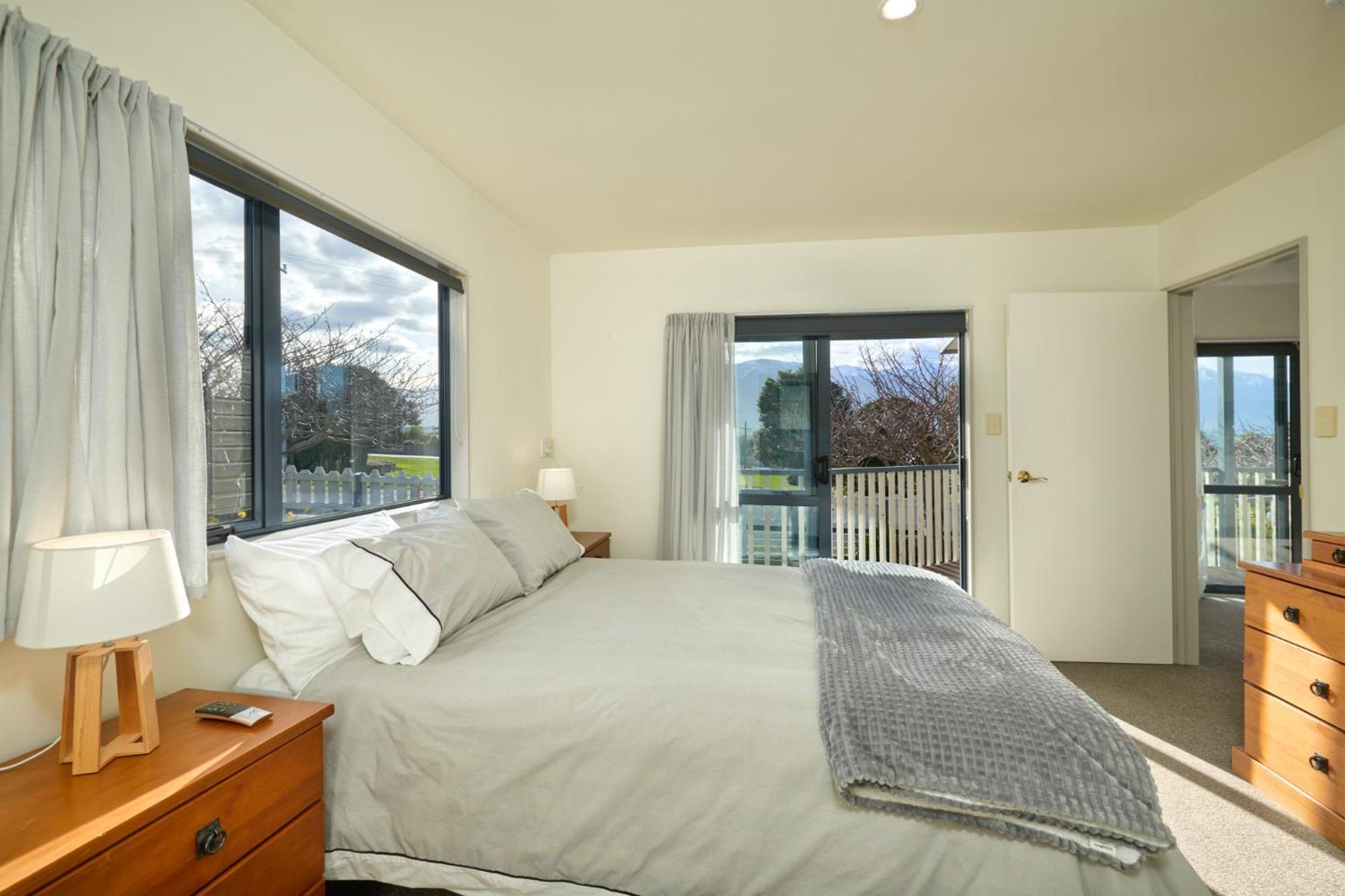 Location With Ocean And Mountain Views Villa Kaikoura Eksteriør bilde